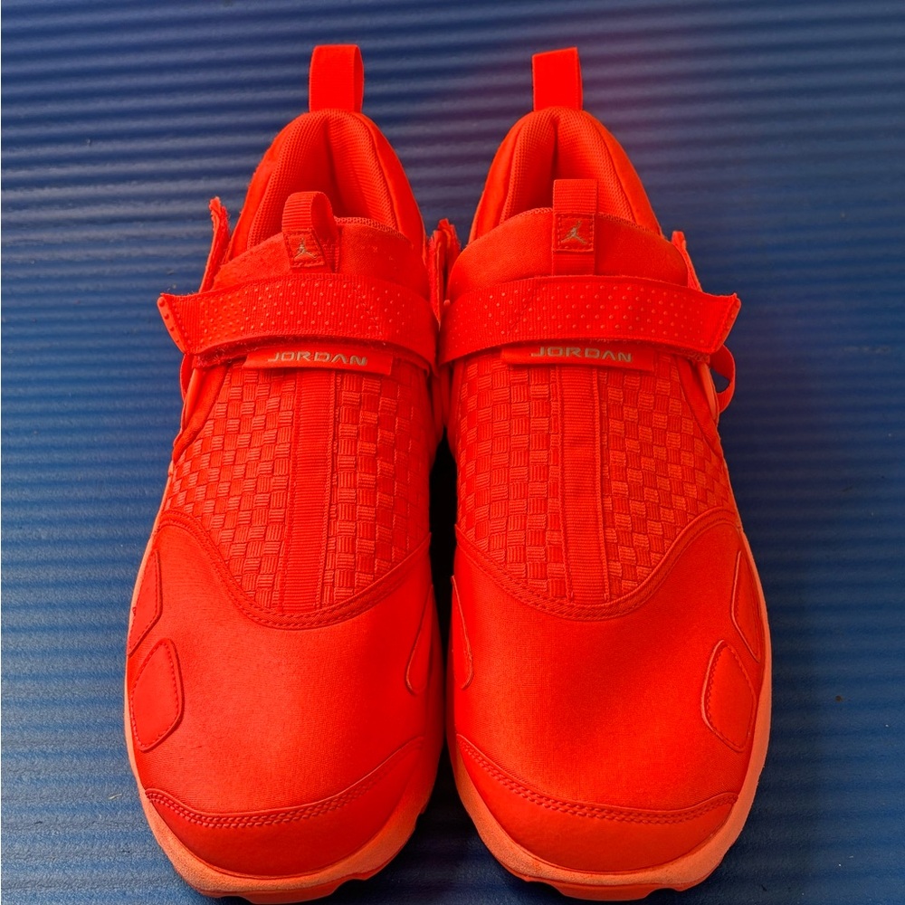 Size 12- Men’s Nike Air Jordan Trunner Peach Mango Trainer Promo Sample RARE - Picture 4 of 9